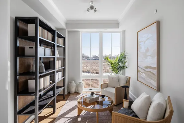 $1,650,000 | 2416 Commerce Boulevard, Unit B1, Mound, MN 55364