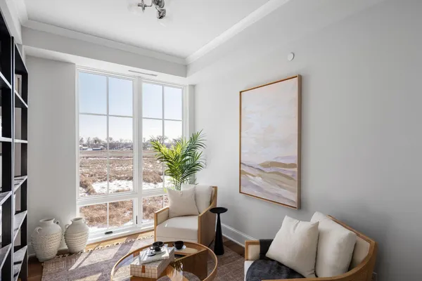 $1,650,000 | 2416 Commerce Boulevard, Unit B1, Mound, MN 55364