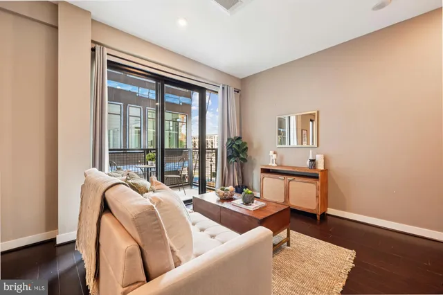 $249,900 | 1320 Fenwick Lane, Unit 203, Silver Spring, MD 20910