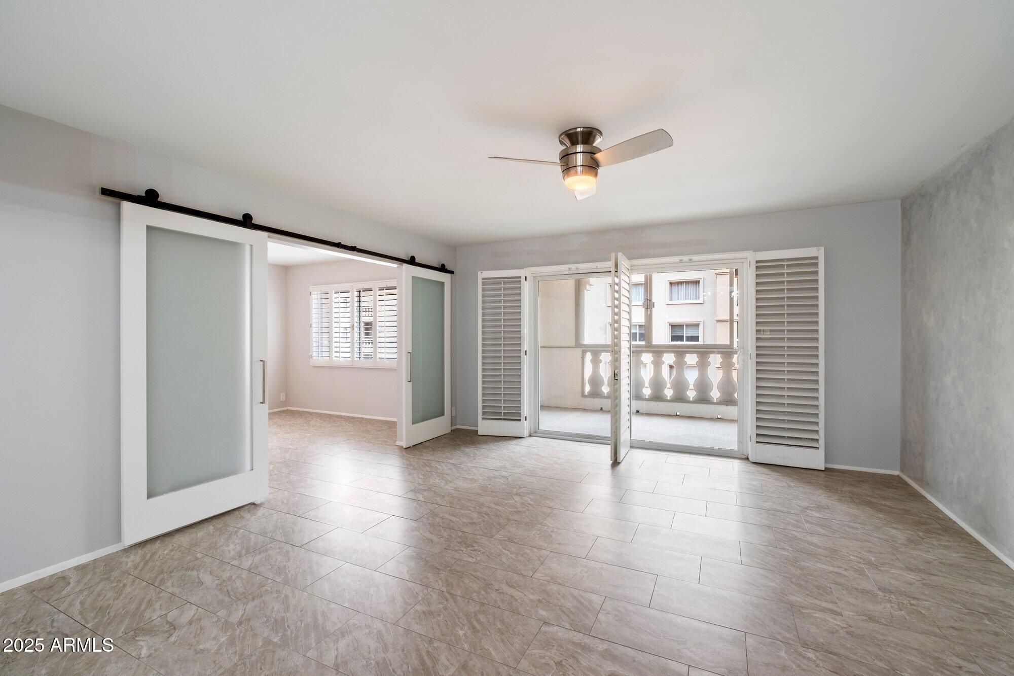 7940 East Camelback Road, Unit 404 Scottsdale, AZ 85251 - Photo 11 of 32 Great Room 2