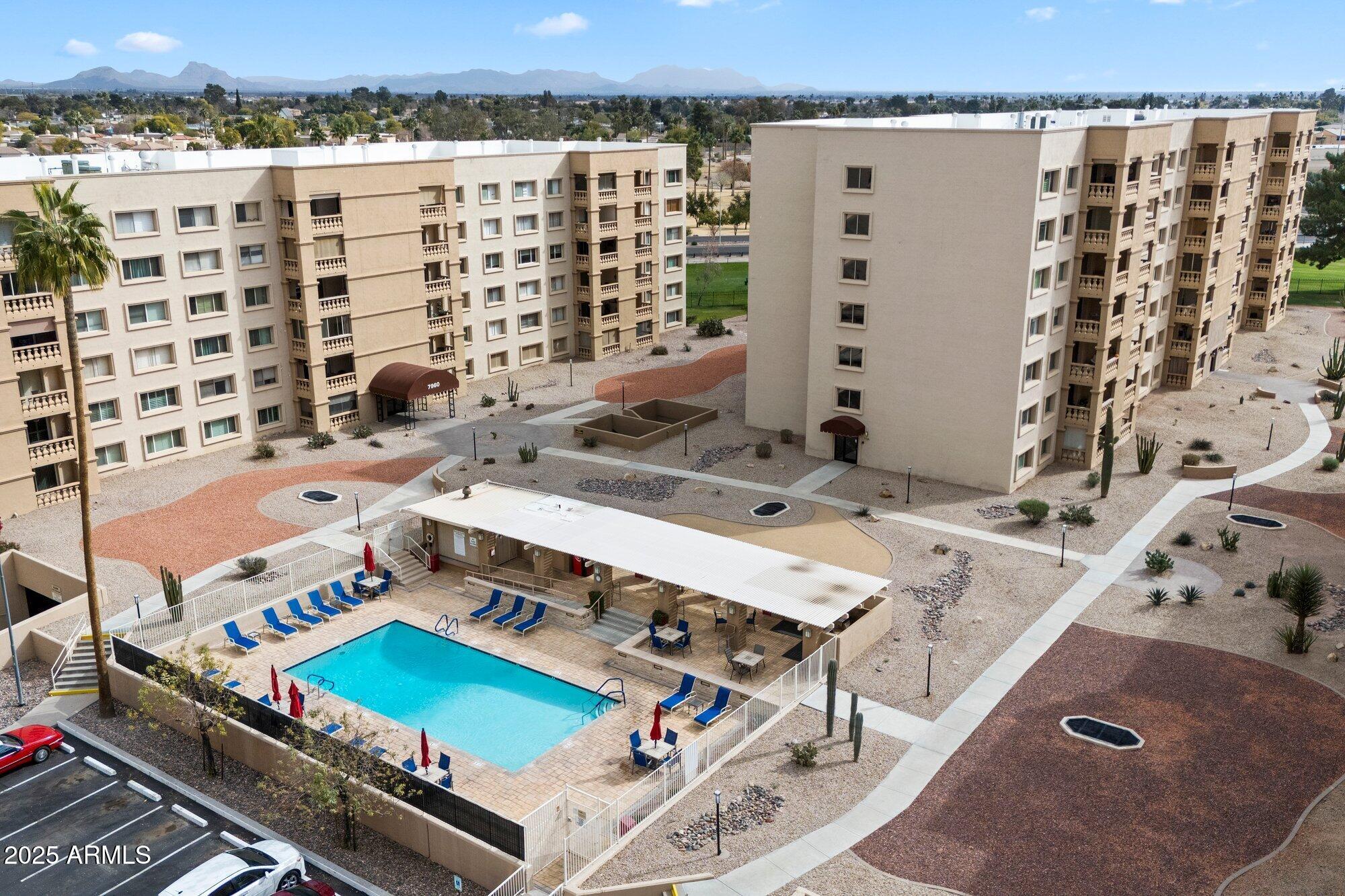 7940 East Camelback Road, Unit 404 Scottsdale, AZ 85251 - Photo 27 of 32 Pool 2
