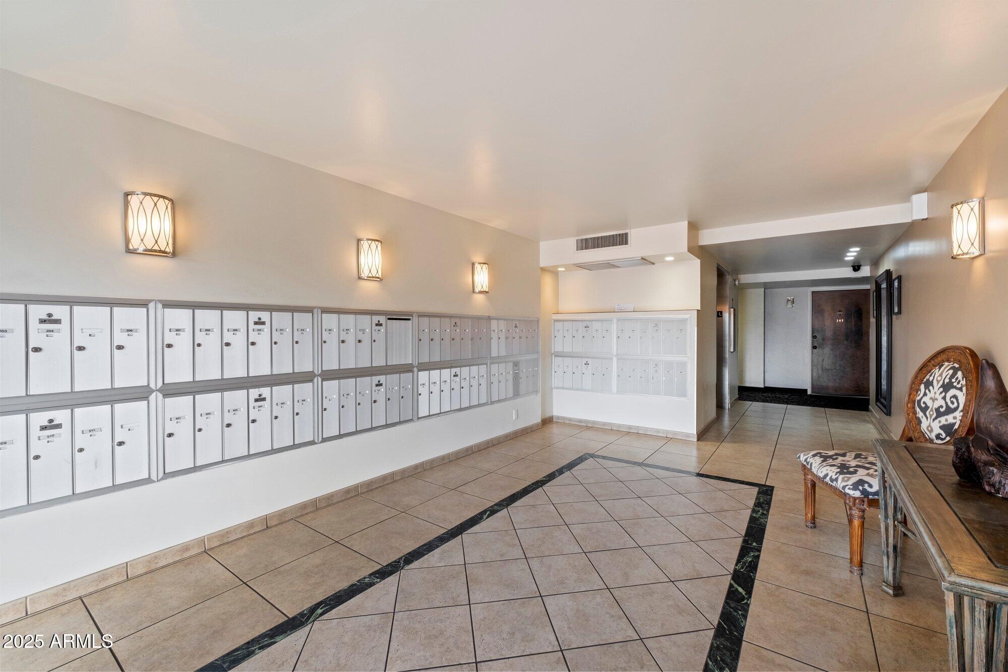 7940 East Camelback Road, Unit 404 Scottsdale, AZ 85251 - Photo 30 of 32 Lobby