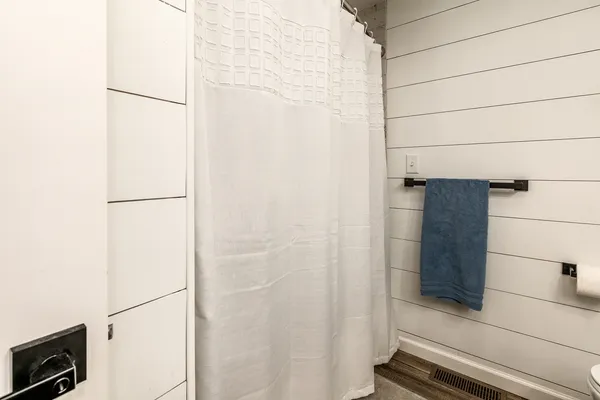 $415,000 | 1816 Wolff Drive, Marion, IL 62959