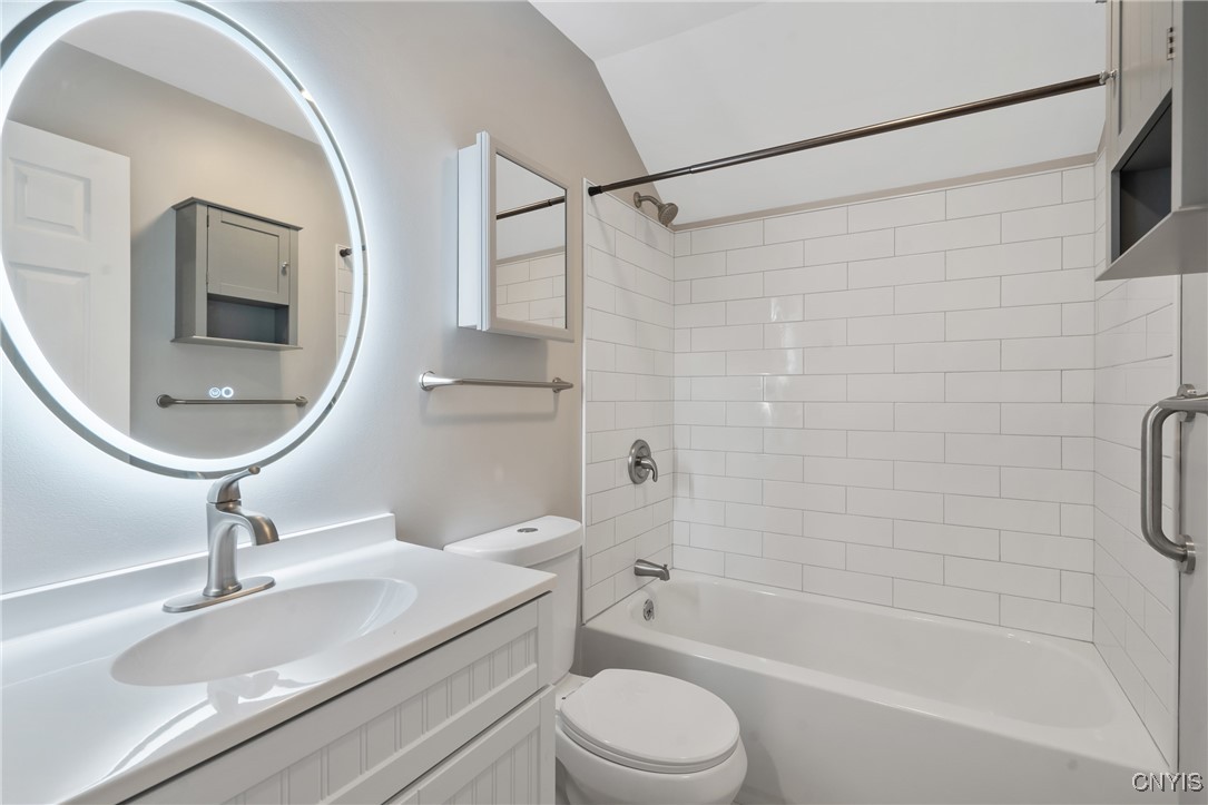 8768 Highway 5 Manlius, NY 13037 - Photo 29 of 40