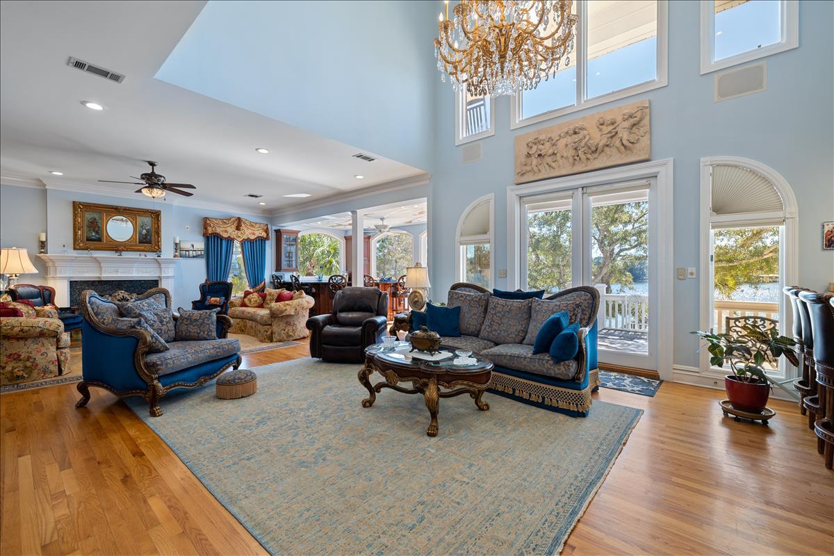 83 Poquito Road Shalimar, FL 32579 - Photo 14 of 83 a living room with furniture and wooden floor