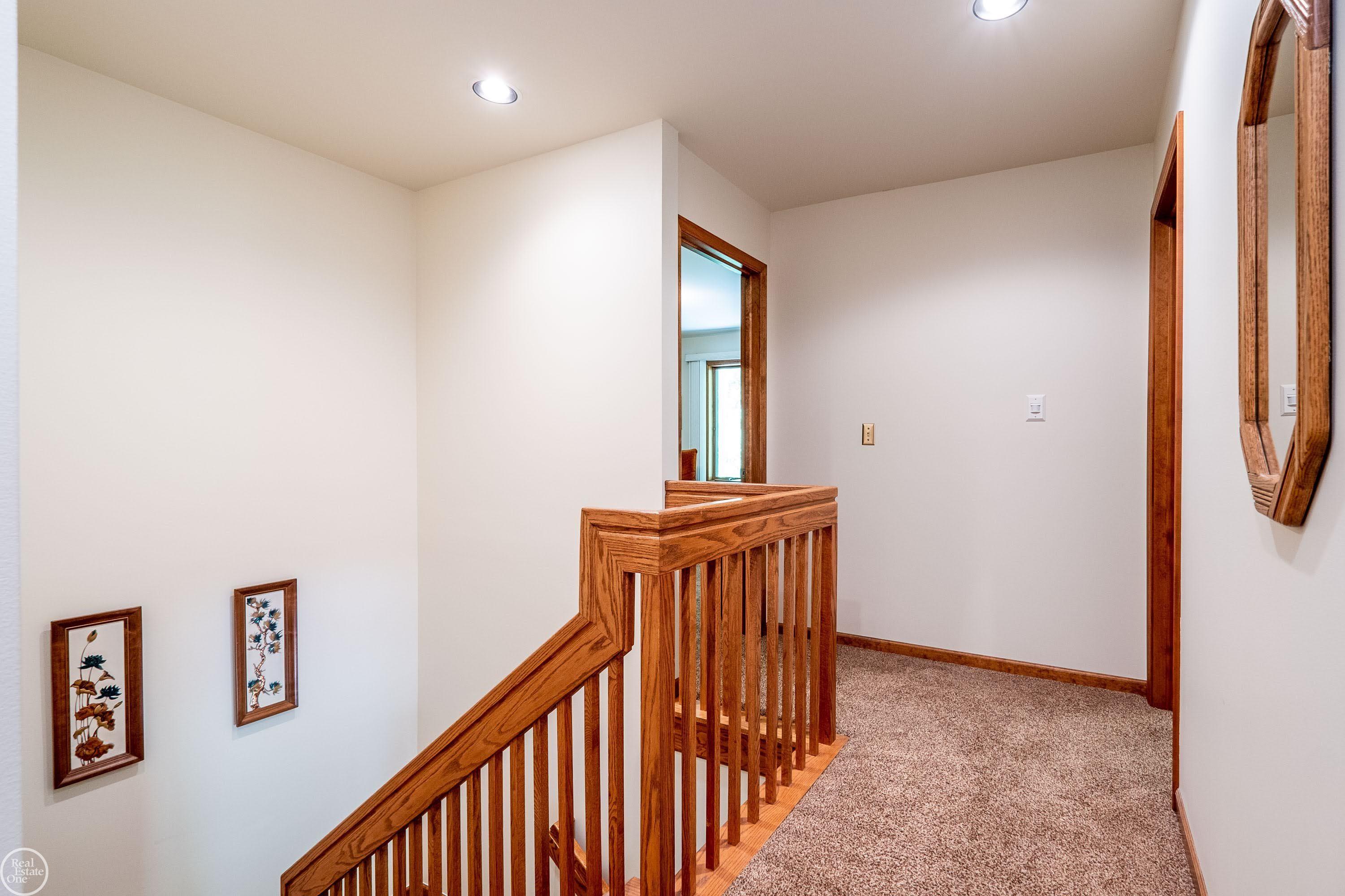 448 Mack Road Leonard, MI 48367 - Photo 29 of 73 50110470-28.JPG