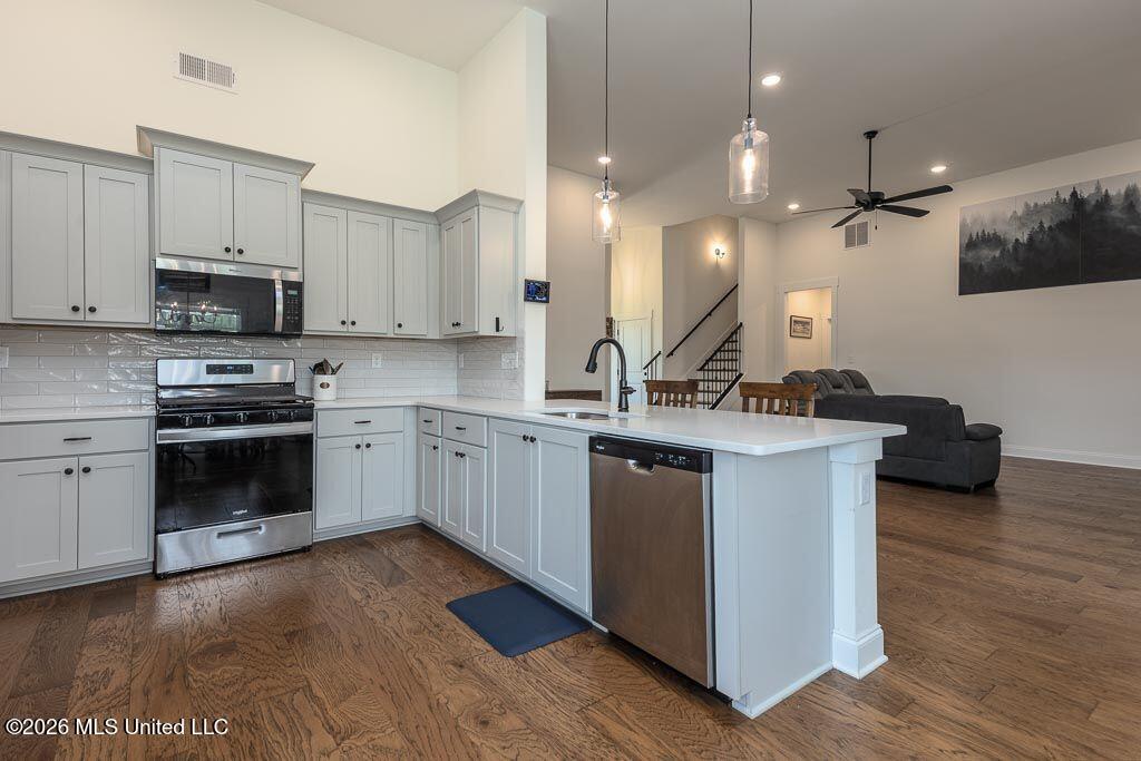 7620 Crosswinds Boulevard Hernando, MS 38632 - Photo 13 of 29 crosswinds kitchen three