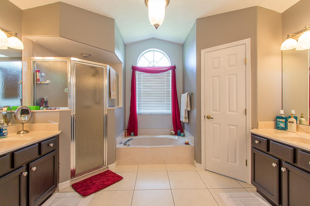 2225 Southwest Salmon Road Port St. Lucie, FL 34953 - Photo 11 of 31 Salmon-8