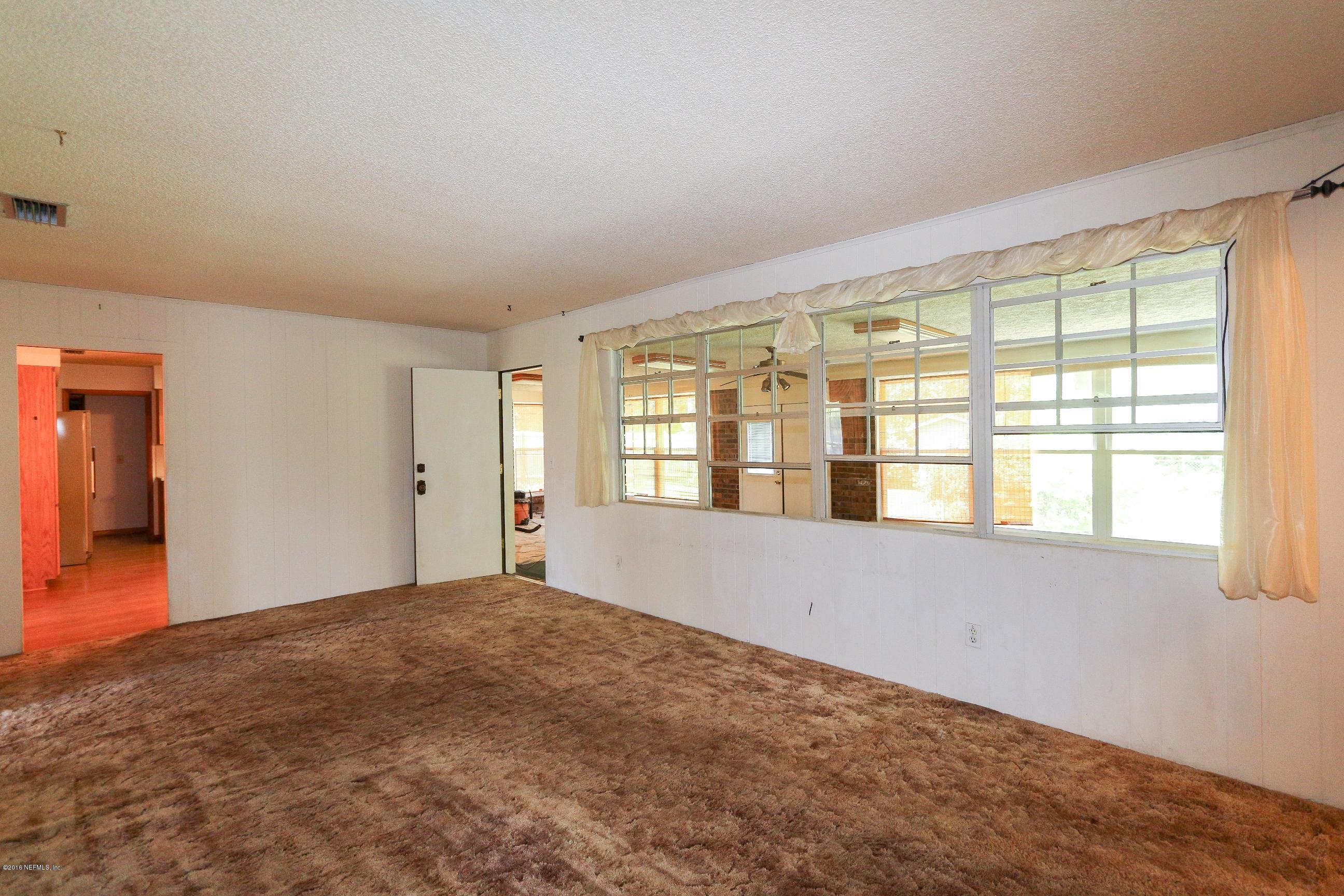 5660 Swamp Fox Road Jacksonville, FL 32210 - Photo 17 of 79 Den View 2