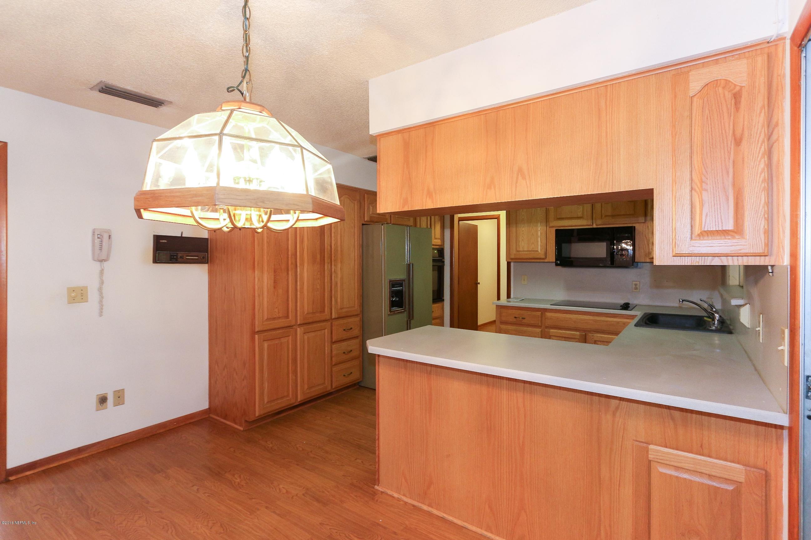 5660 Swamp Fox Road Jacksonville, FL 32210 - Photo 24 of 79 Eat-In-Kithen View 3