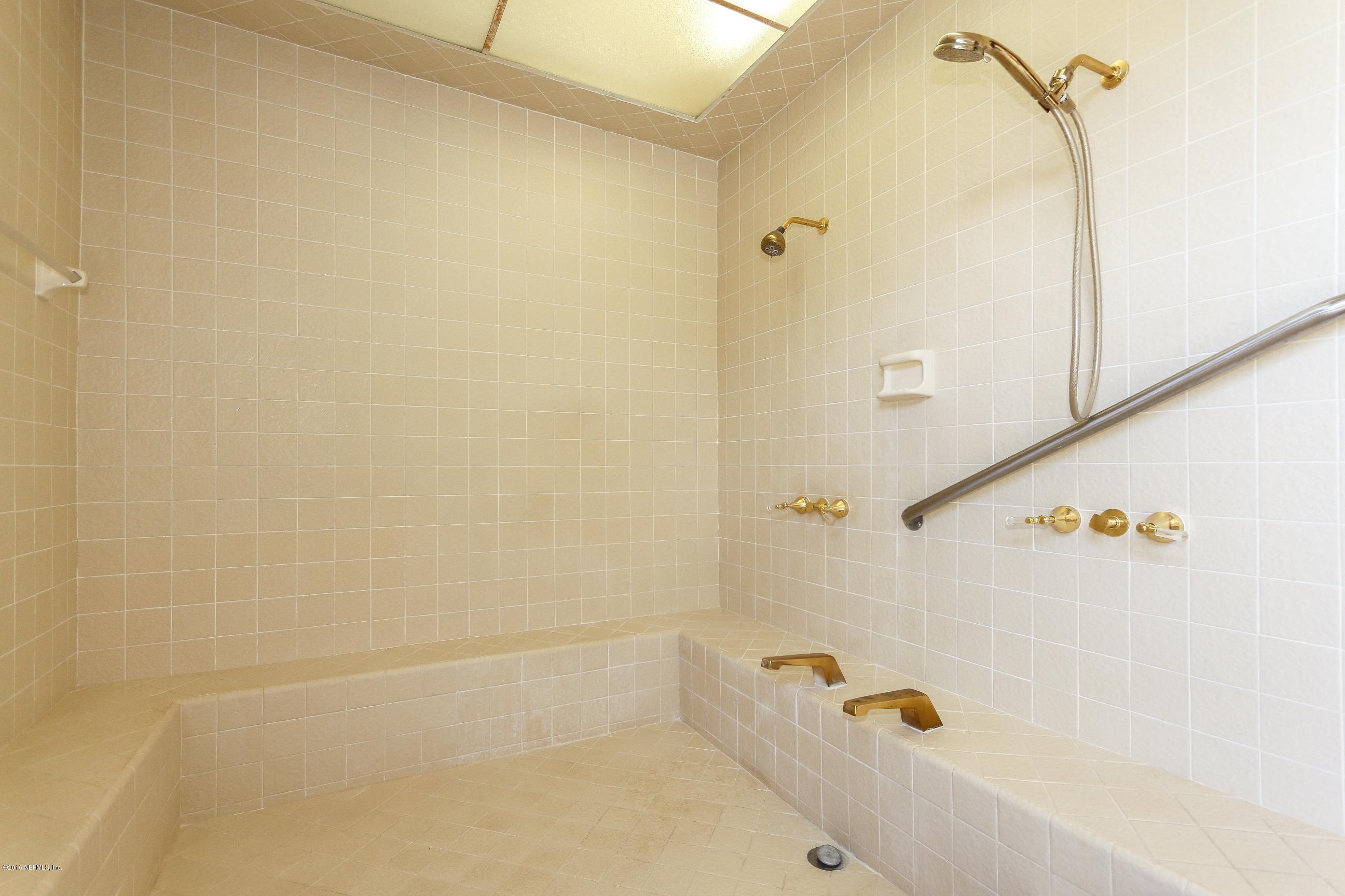 5660 Swamp Fox Road Jacksonville, FL 32210 - Photo 32 of 79 Master Bathroom View 3