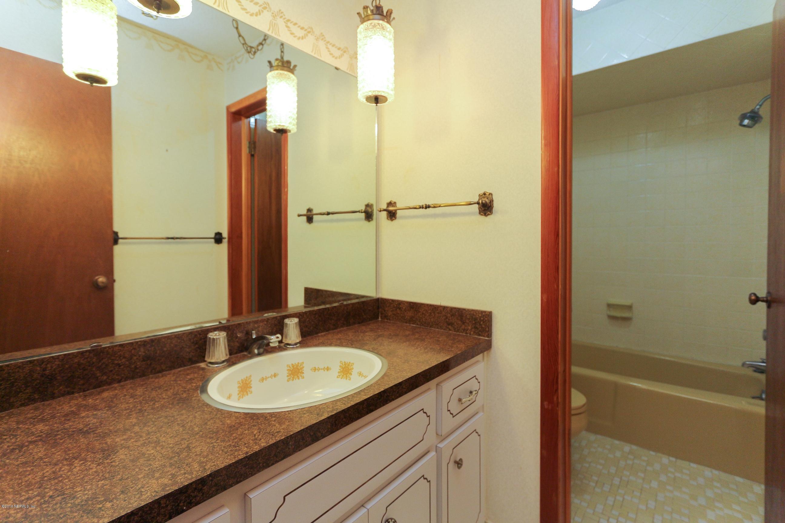 5660 Swamp Fox Road Jacksonville, FL 32210 - Photo 44 of 79 Third Bathroom