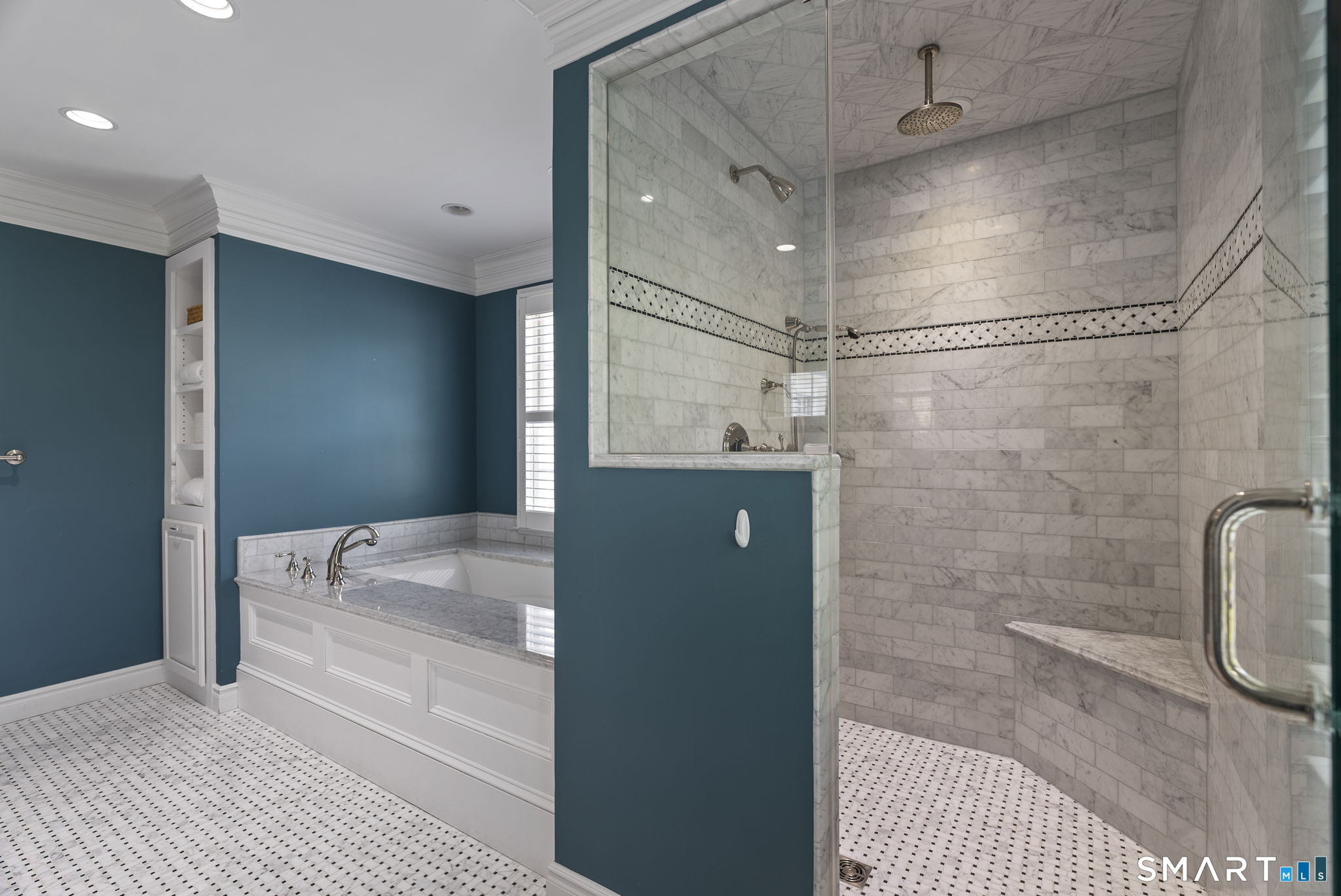 10 Colony Road West Hartford, CT 06117 - Photo 29 of 40 Primary bathroom