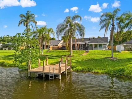 $550,000 | 473 Lakeshore Drive, Lake Mary, FL 32746