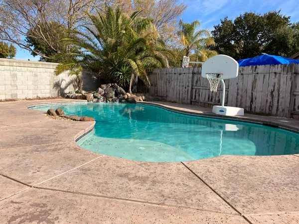 $2,495 | 231 Blackwood Avenue, Lathrop, CA 95330