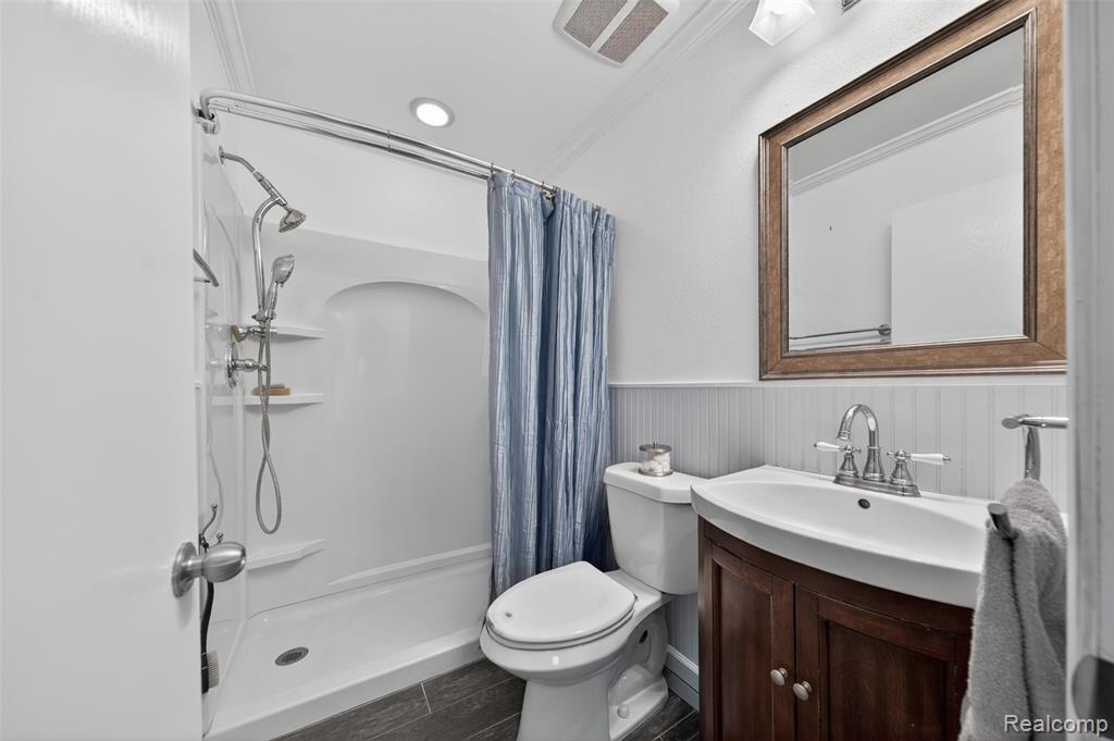 5357 Sashabaw Road Clarkston, MI 48346 - Photo 8 of 19