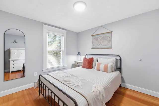 $2,350 | 65 South Elm Street, Unit 3, Manchester, NH 03103