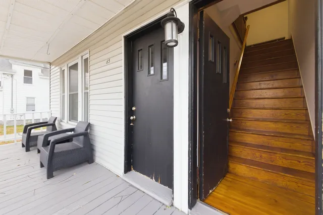 $2,350 | 65 South Elm Street, Unit 3, Manchester, NH 03103