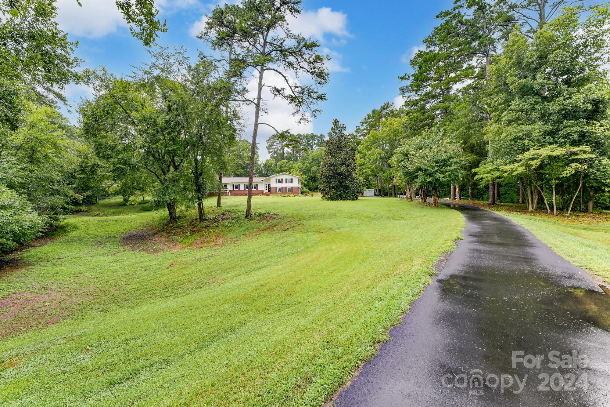 4750 Mt Pleasant Road South Concord, NC 28025 - Photo 5 of 48 Gallery Image 5