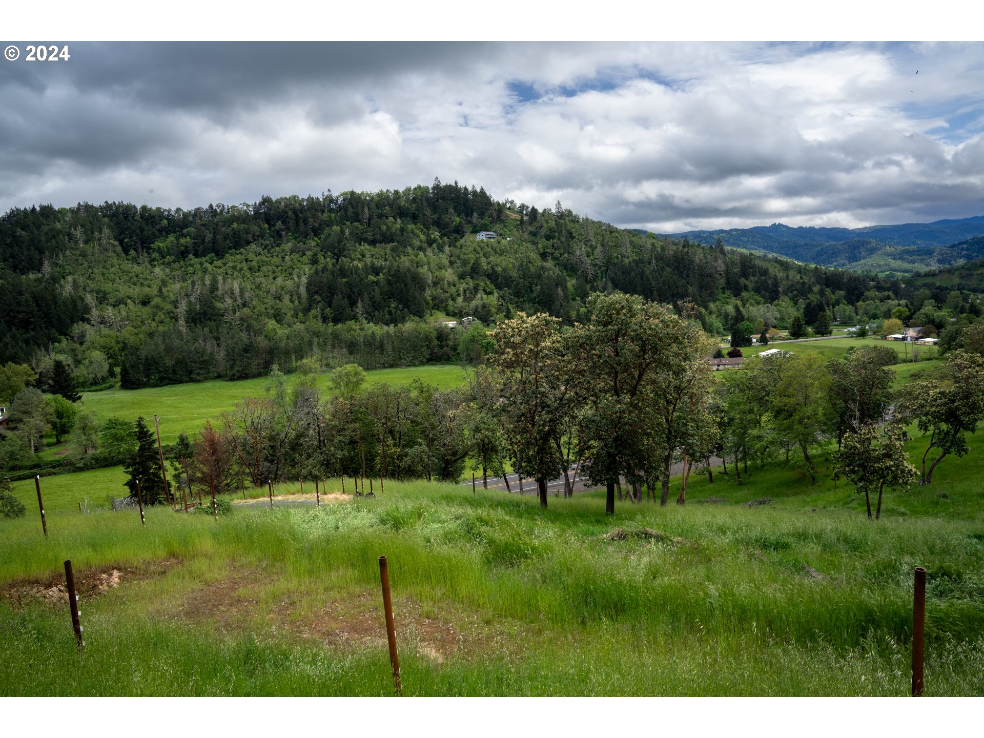 1120 Clarks Branch Road Myrtle Creek, OR 97457 - Photo 32 of 37 a view of an outdoor space and a yard