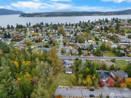 $100,000 | -xx 18th Street, Anacortes, WA 98221