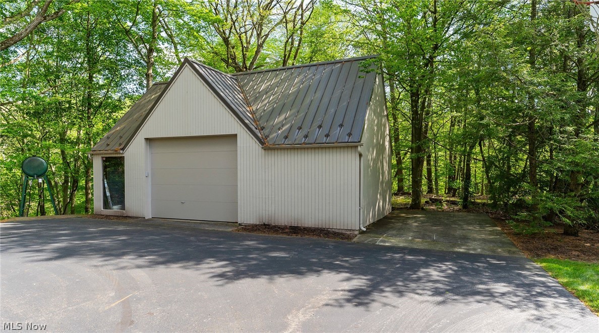 2941 Howland Wilson Road Northeast Warren, OH 44484 - Photo 25 of 50