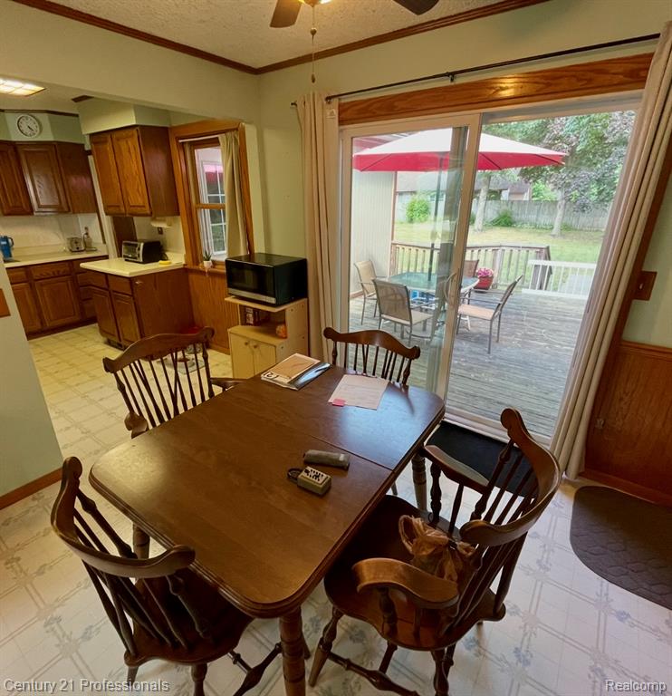 2903 Lake Angelus Road Waterford, MI 48329 - Photo 5 of 17 Gallery Image 5