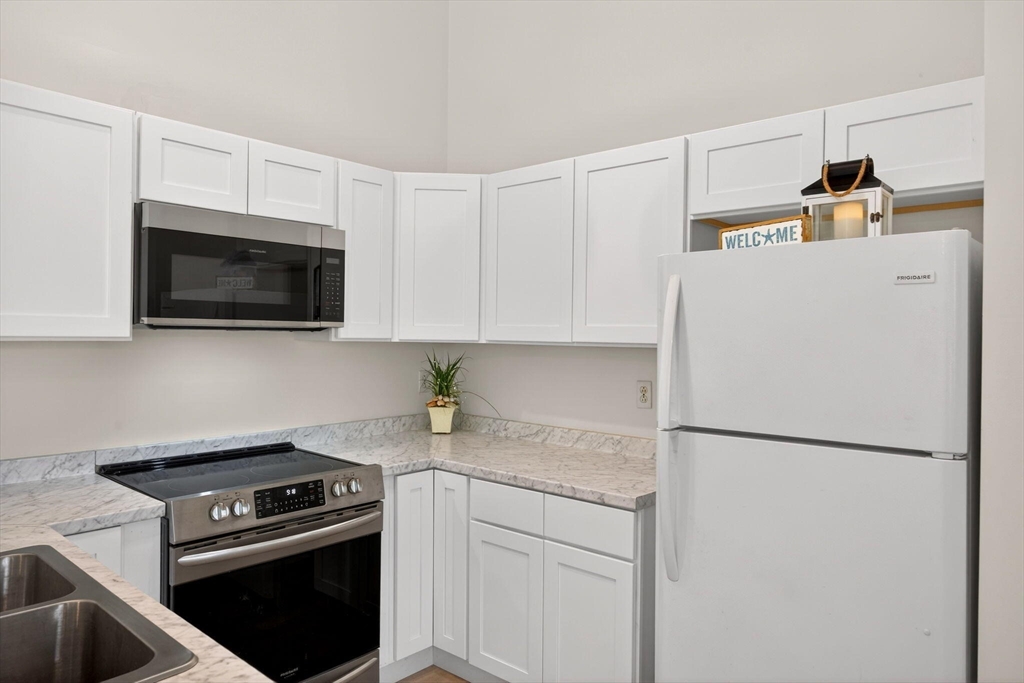 77 Round House Road, Unit 77 Bourne, MA 02532 - Photo 14 of 32 Gallery Image 14