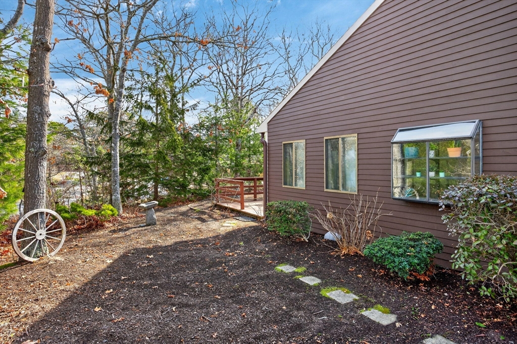 77 Round House Road, Unit 77 Bourne, MA 02532 - Photo 6 of 32 Gallery Image 6