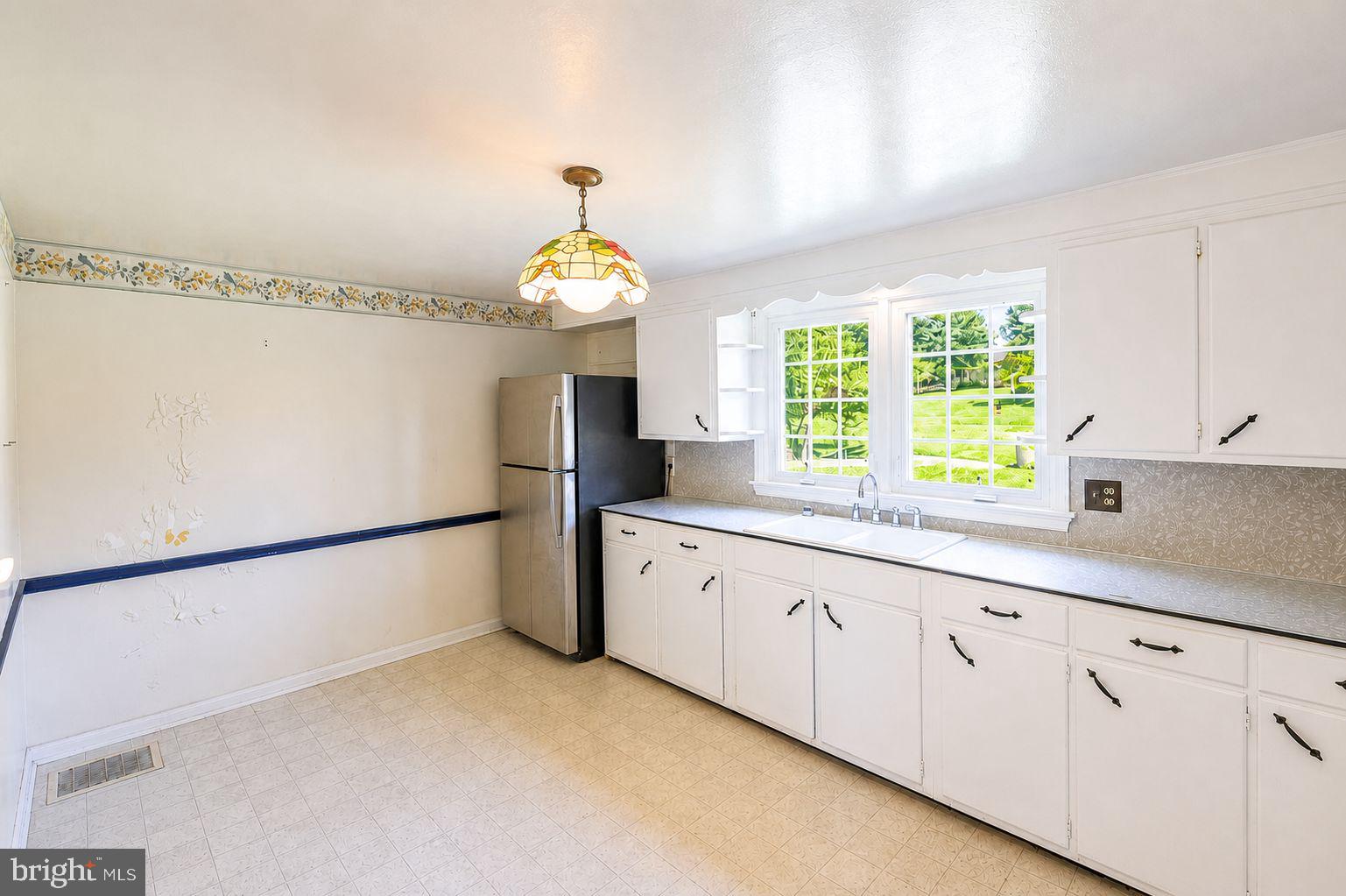 883 Bleim Road Pottstown, PA 19464 - Photo 9 of 28 Gallery Image 9