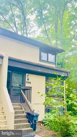 $2,950 | 2200 White Cornus Lane, Reston, VA 20191