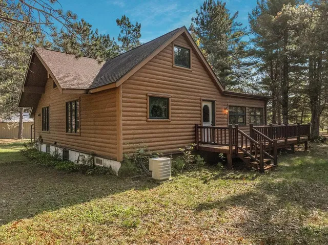 $460,000 | 11022 West Arrow Road, Hayward, WI 54843