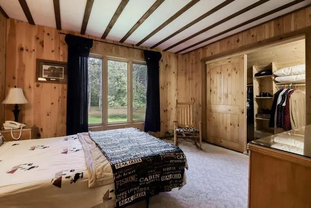 $460,000 | 11022 West Arrow Road, Hayward, WI 54843