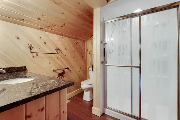 $450,000 | 11022 West Arrow Road, Hayward, WI 54843