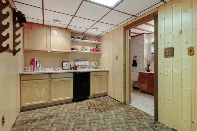 $460,000 | 11022 West Arrow Road, Hayward, WI 54843