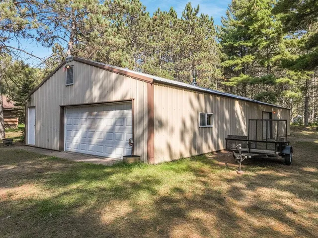 $460,000 | 11022 West Arrow Road, Hayward, WI 54843