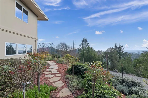 $3,499,000 | 19975 Skyline Boulevard, Los Gatos, CA 95033