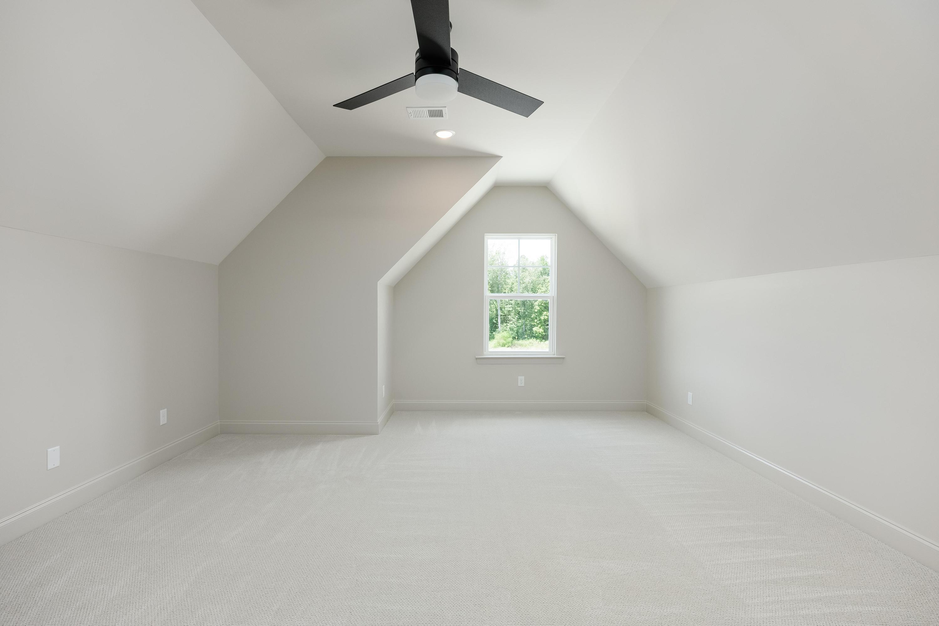 6649 Dharma Loop Chattanooga, TN 37412 - Photo 31 of 34 2025_07_July_6649_Dharma_Lp_0032