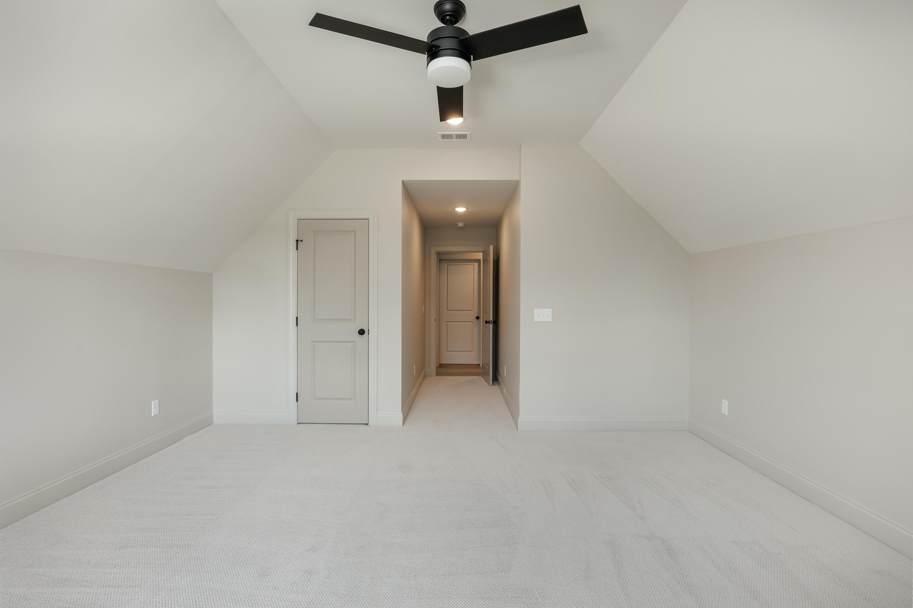 6649 Dharma Loop Chattanooga, TN 37412 - Photo 32 of 34 2025_07_July_6649_Dharma_Lp_0033