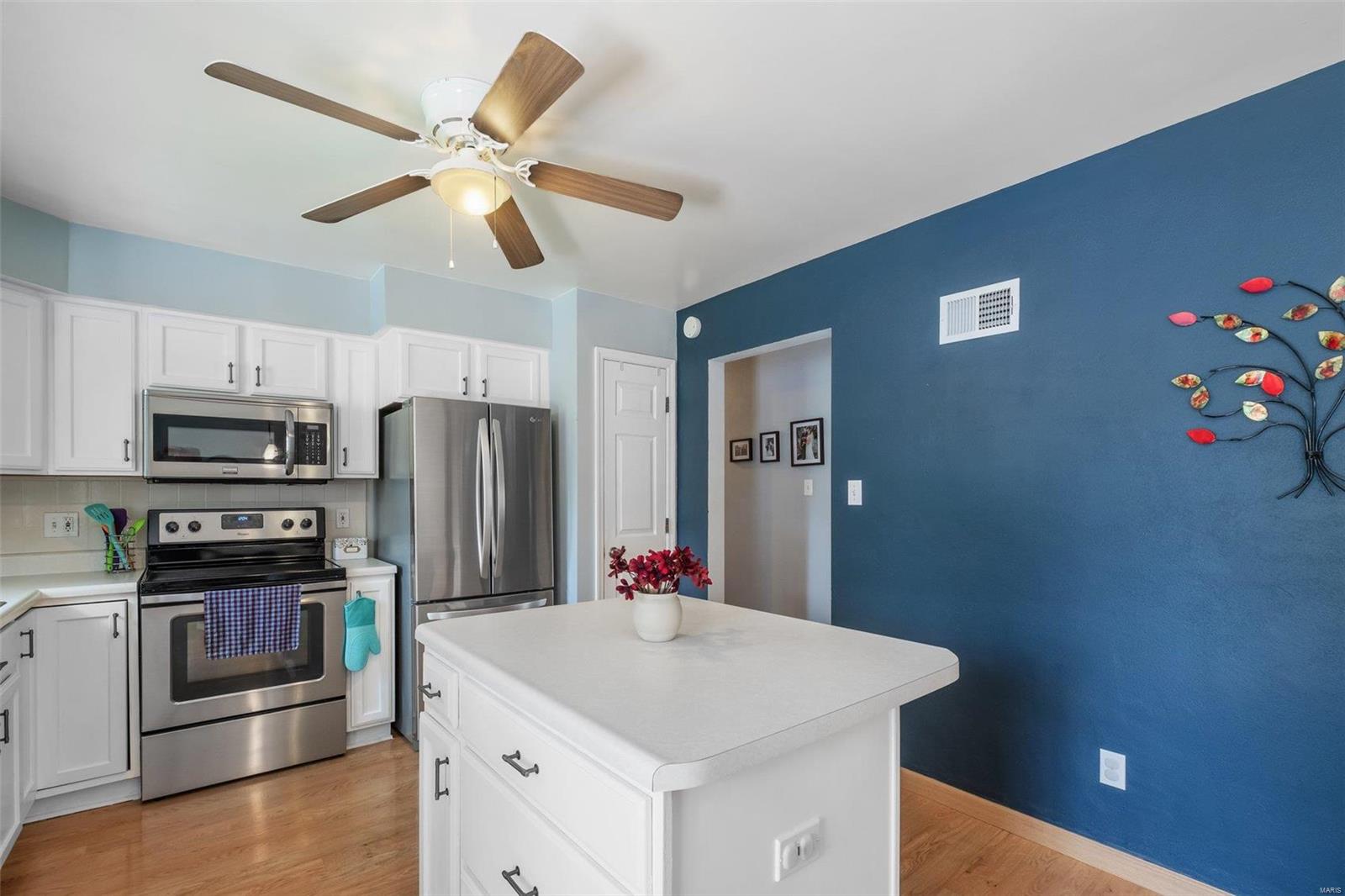 4780 Butler Hill Road St. Louis, MO 63128 - Photo 13 of 43 Gallery Image 13