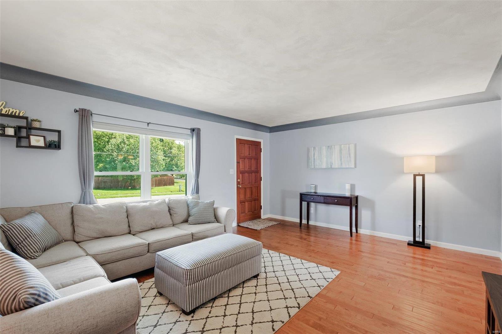 4780 Butler Hill Road St. Louis, MO 63128 - Photo 6 of 43 Gallery Image 6