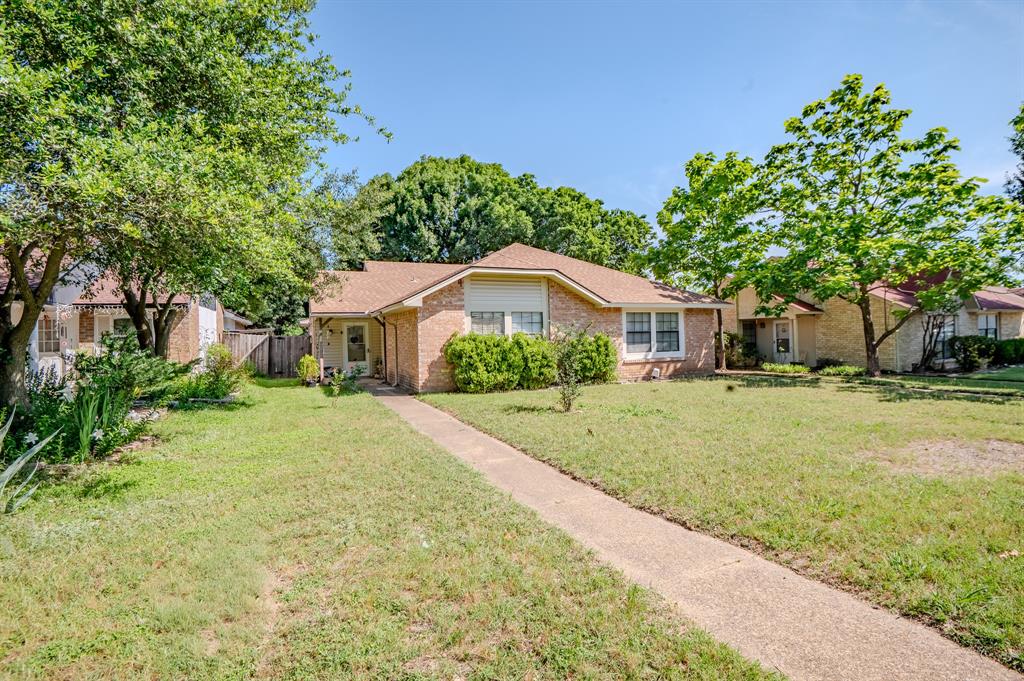 7105 Pineberry Road Dallas, TX 75249 - Photo 22 of 33 Gallery Image 22
