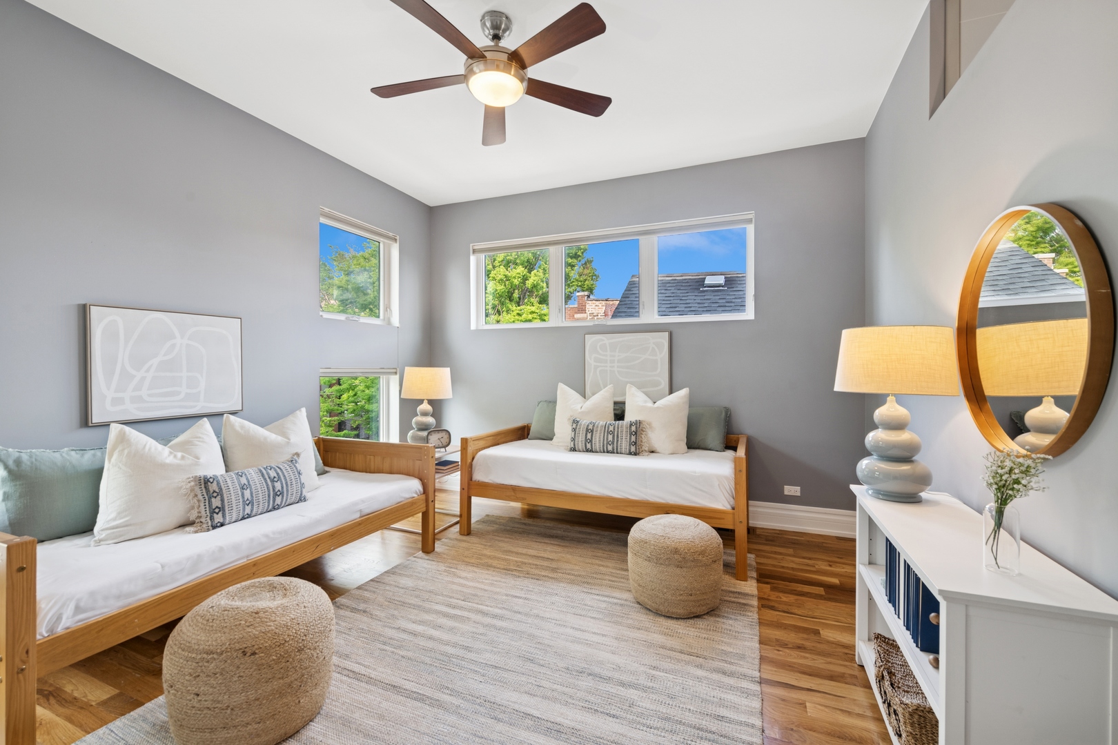 2113 West Huron Street Chicago, IL 60612 - Photo 32 of 49 a living room with furniture and a wooden floor