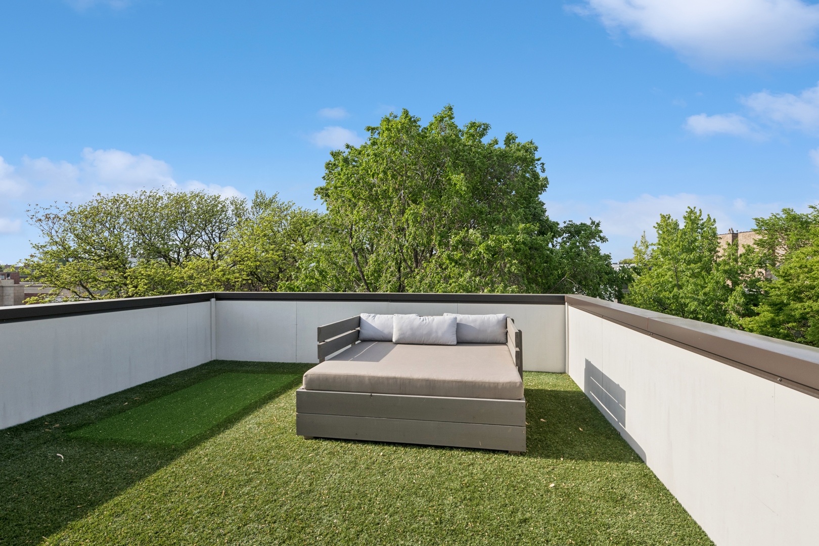 2113 West Huron Street Chicago, IL 60612 - Photo 45 of 49