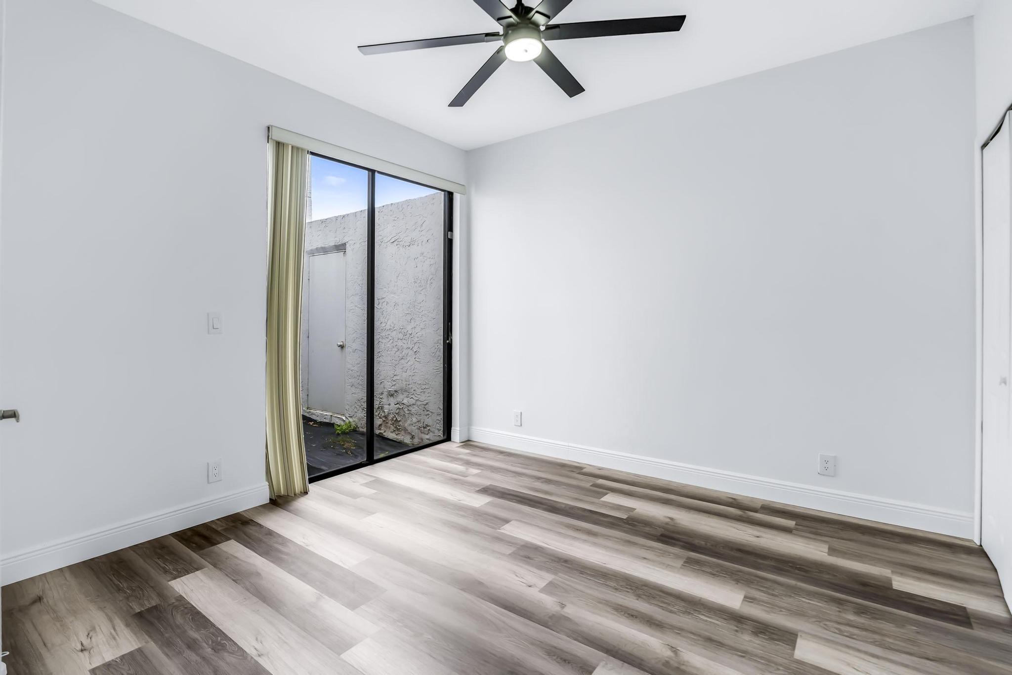 19325 Cherry Hills Terrace Boca Raton, FL 33498 - Photo 33 of 75 008