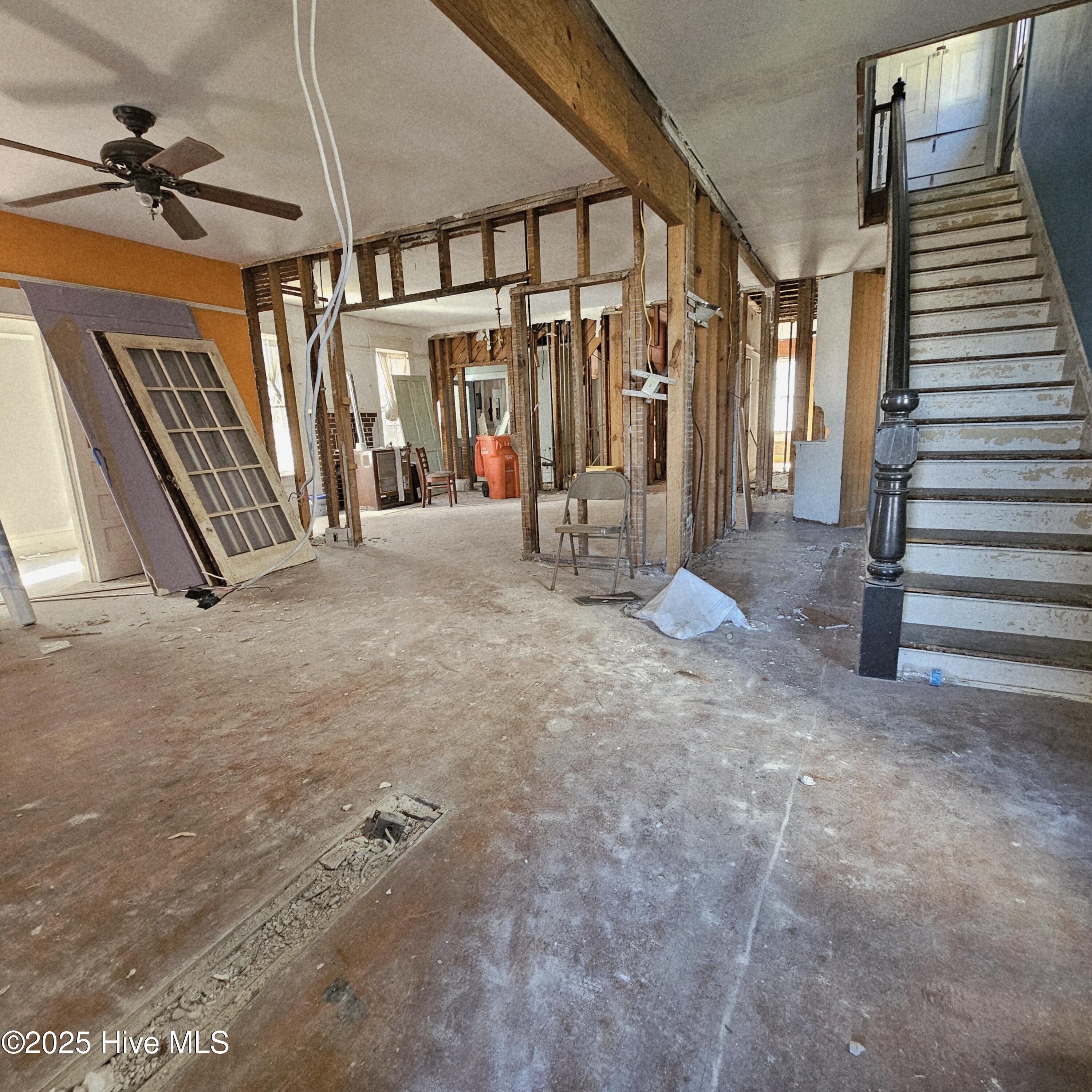 737 Riverside Avenue Elizabeth City, NC 27909 - Photo 2 of 12