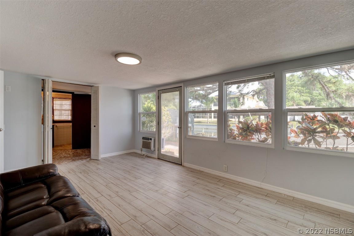 189 Hazelwood River Road Edgewater, FL 32141 - Photo 13 of 34 Gallery Image 13