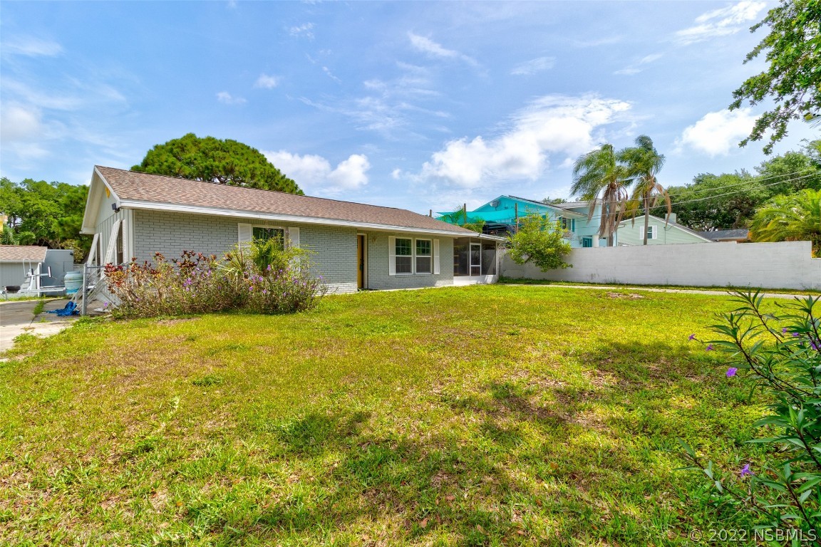 189 Hazelwood River Road Edgewater, FL 32141 - Photo 4 of 34 Gallery Image 4