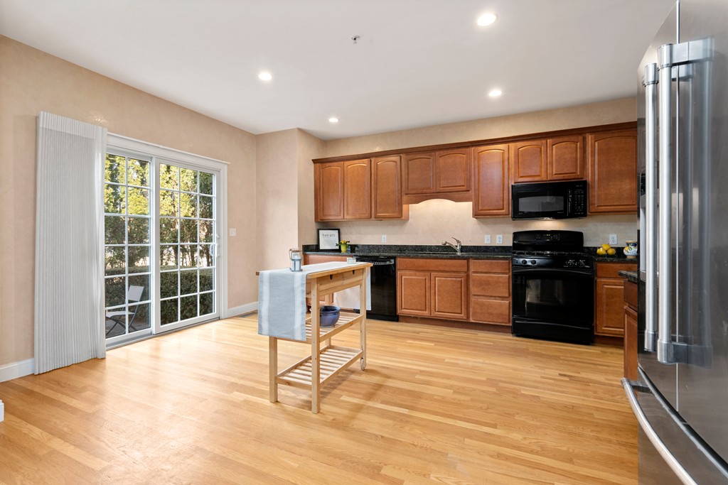 725 Boston Post Road, Unit 16 Sudbury, MA 01776 - Photo 9 of 26