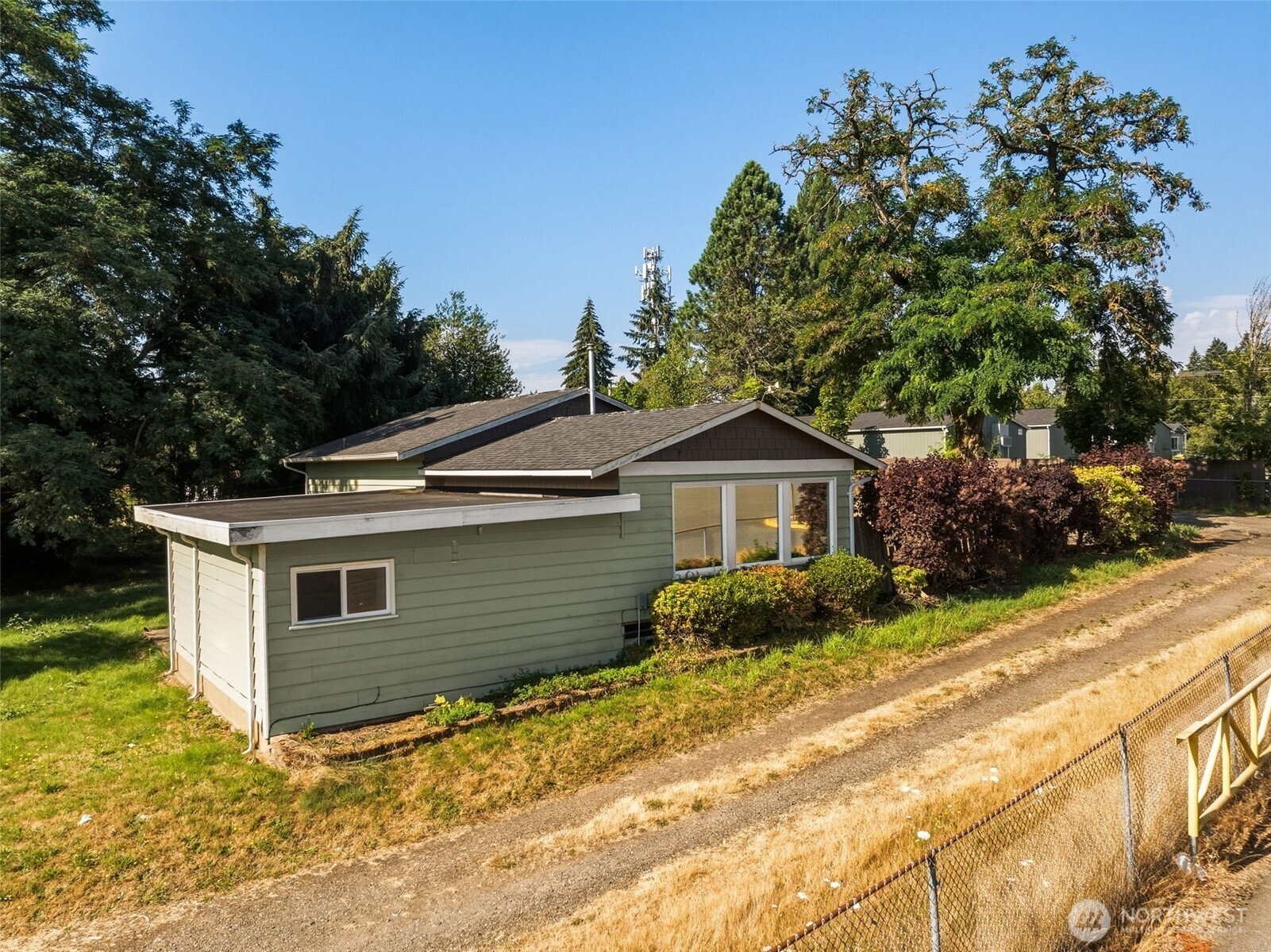 1648 Wolves Road Port Orchard, WA 98366 - Photo 21 of 31 Gallery Image 21